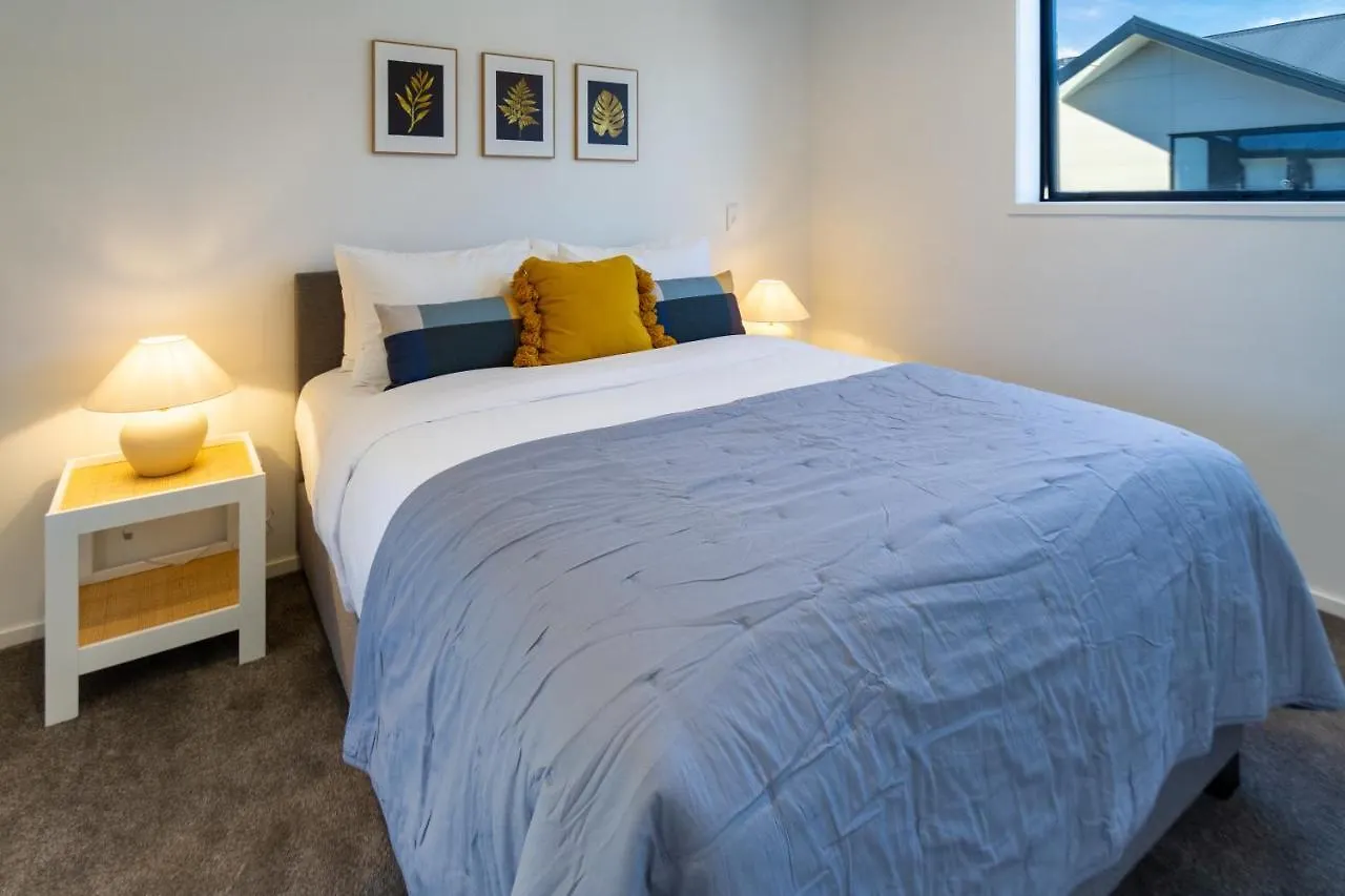 Walk To Central City 2 Bed 2 Bath. Madras Street 基督城 0*,